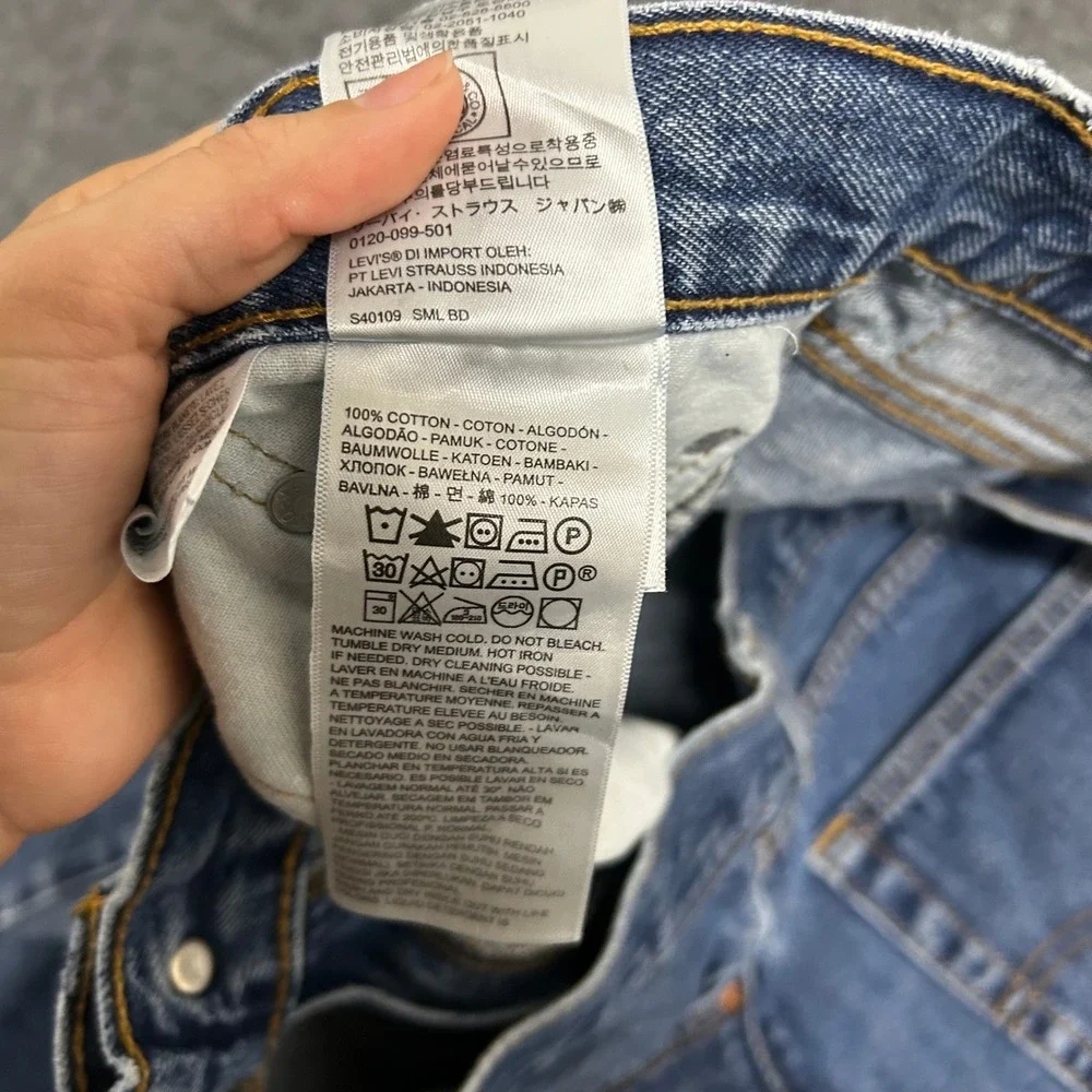 Levi's Jeans Mens Size 40x30 Blue 505 Regular Fit Straight Leg Denim Faded Good